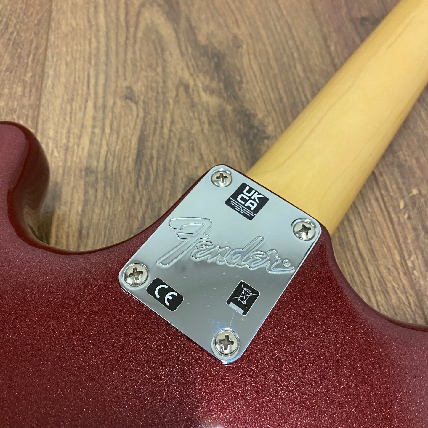 Pre-Owned Fender American Performer Mustang Bass - Aubergine