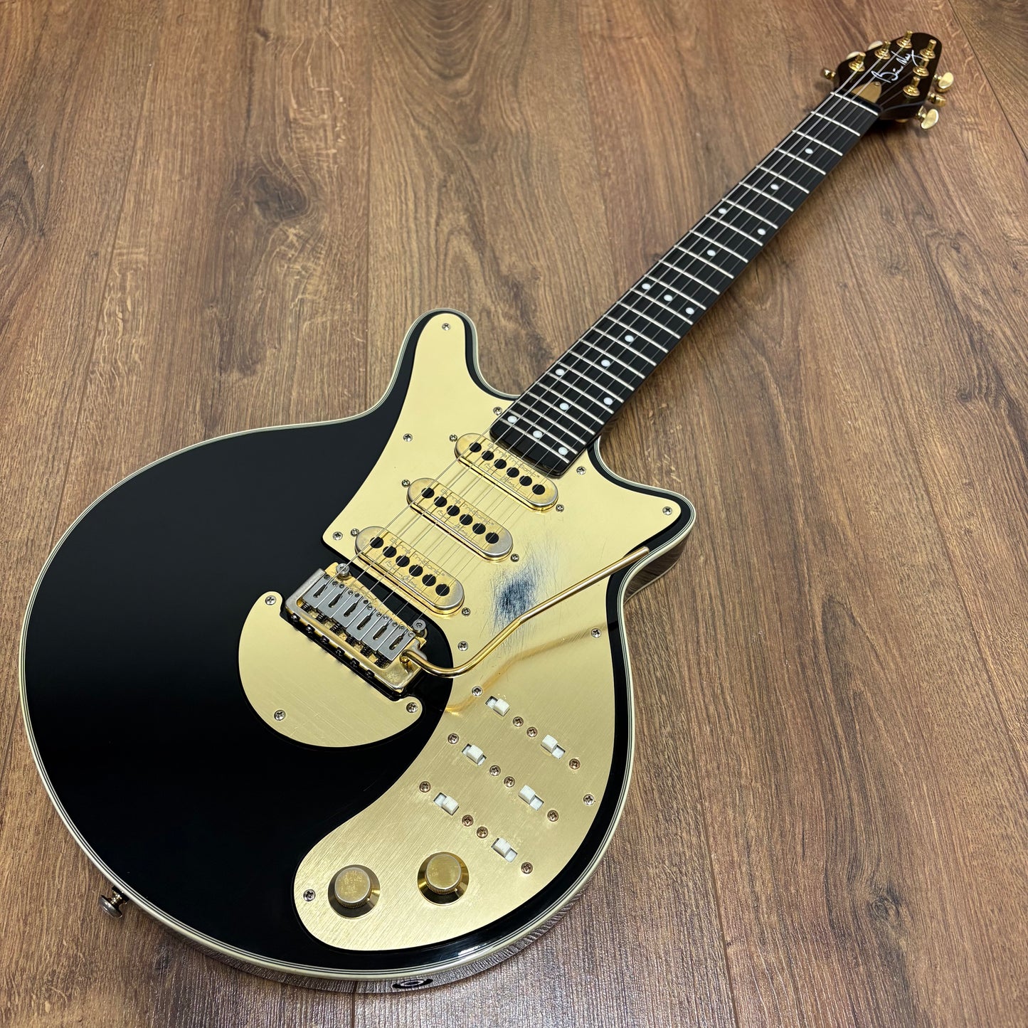 Pre-Owned Brian May Guitars BMG Special LE - Black & Gold