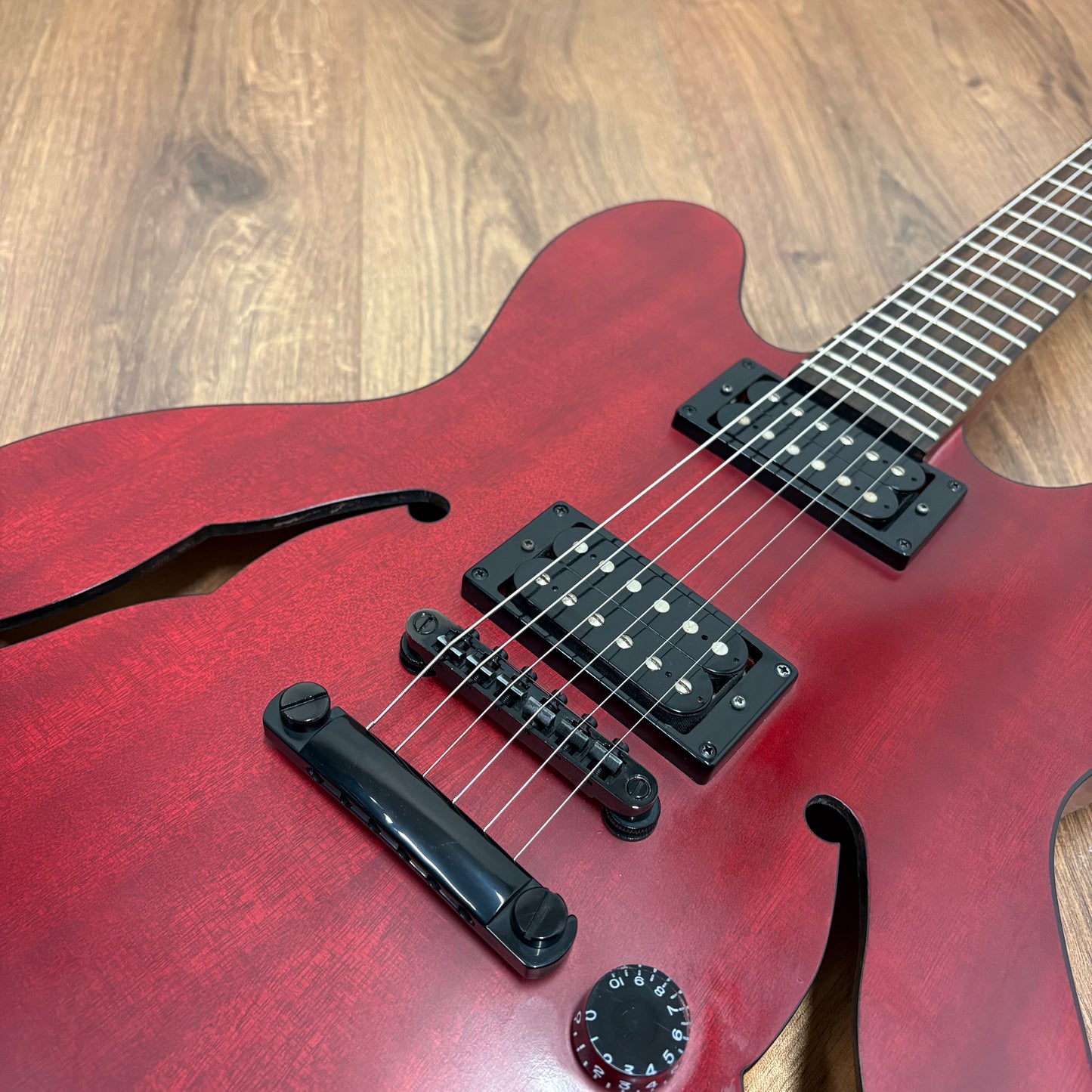 Pre-Owned Epiphone Dot Studio - Cherry