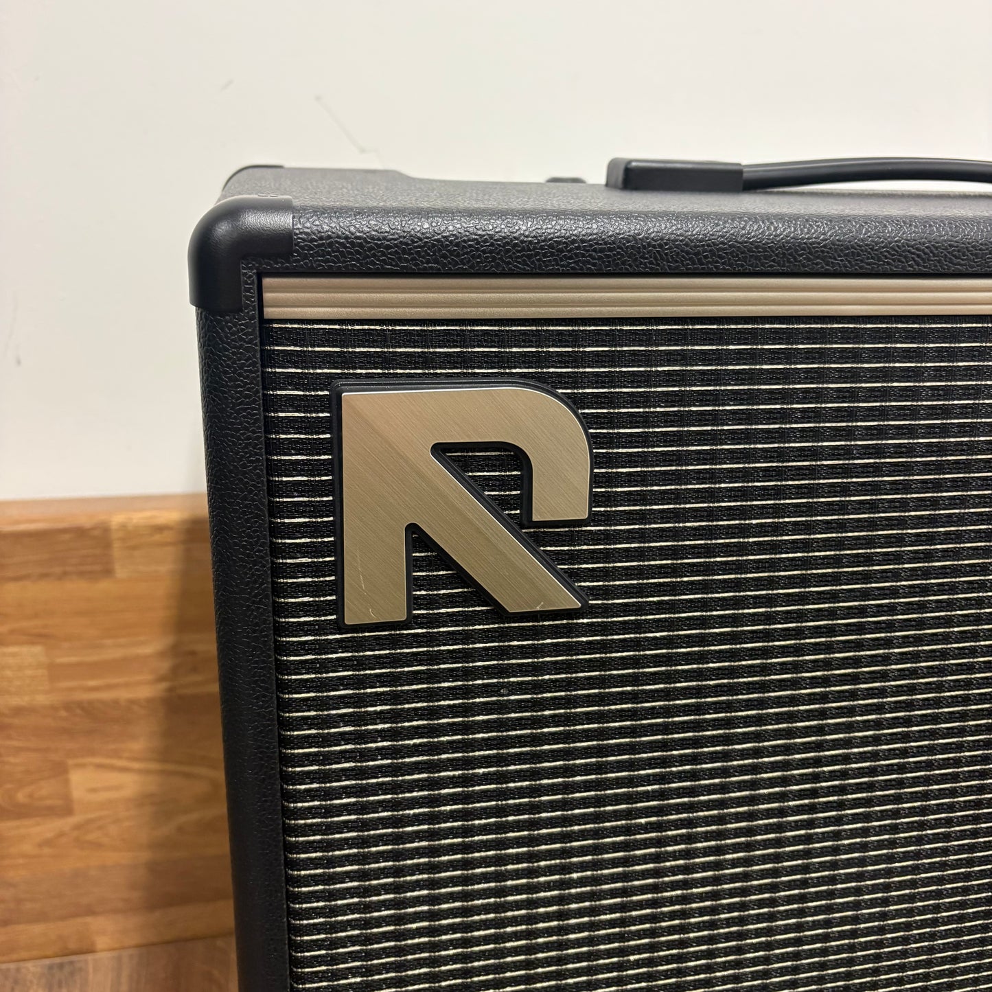 Pre-Owned Positive Grid Reactor 100 Amp w/ Control Bundle