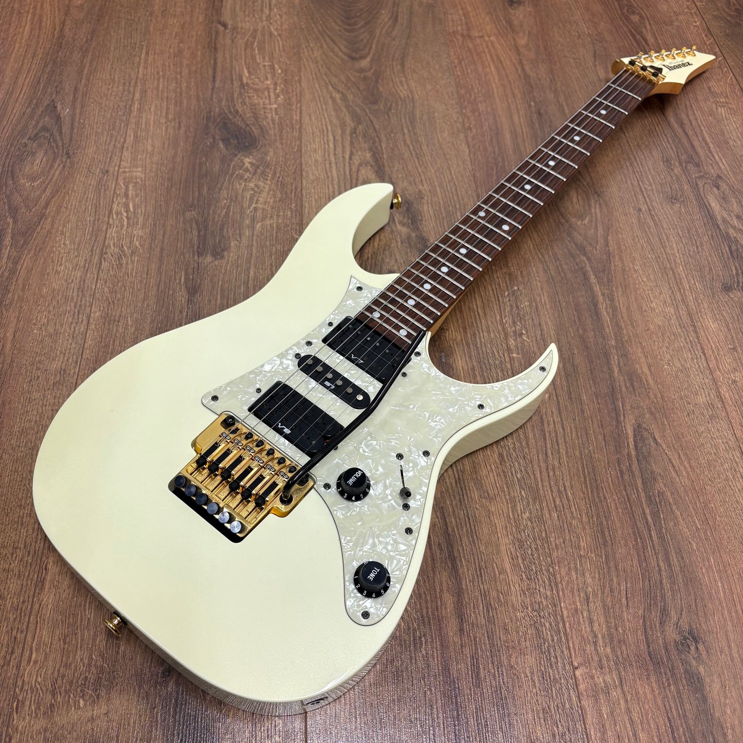 Pre-Owned Ibanez Prestige RG1550GX - White Metallic - 2003