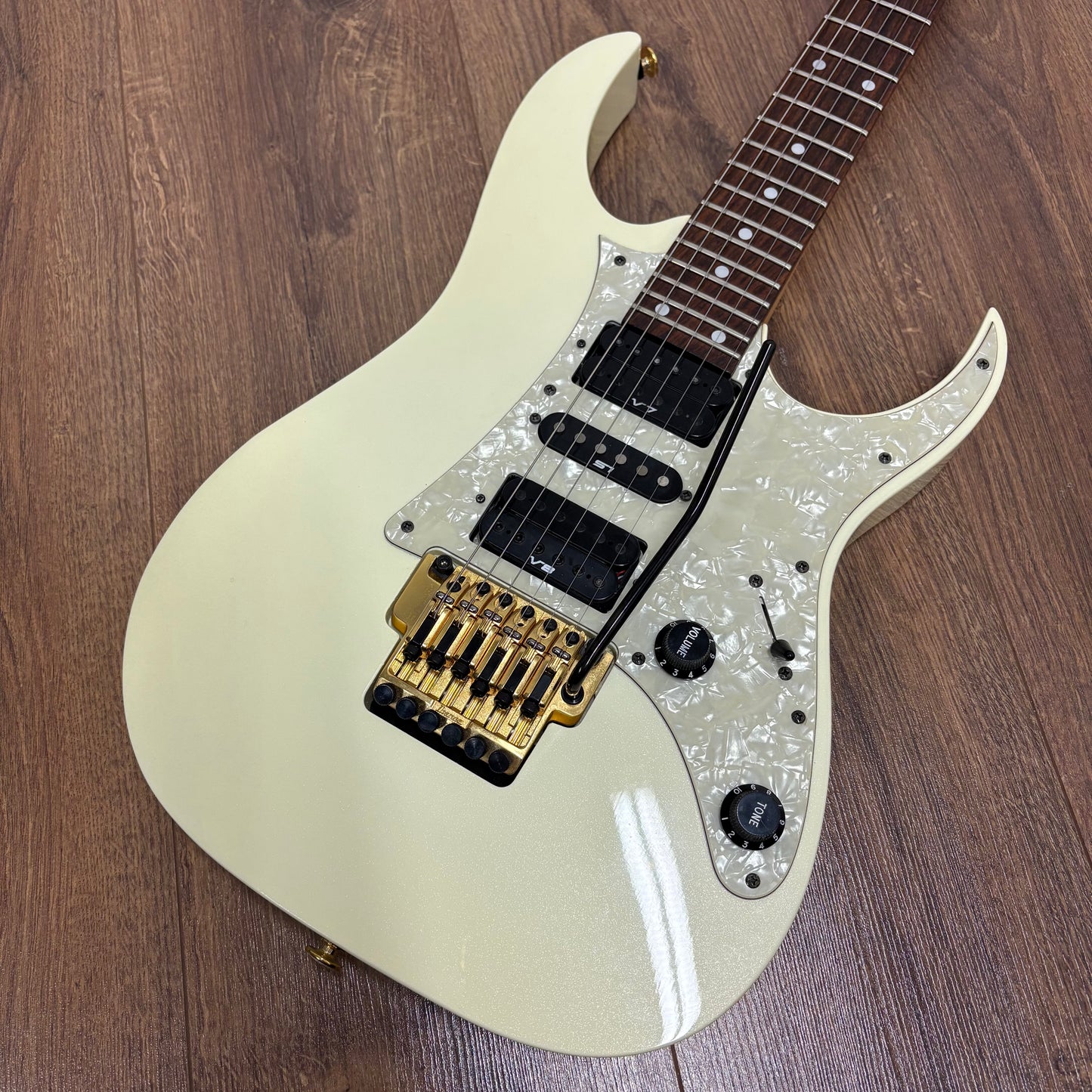 Pre-Owned Ibanez Prestige RG1550GX - White Metallic - 2003