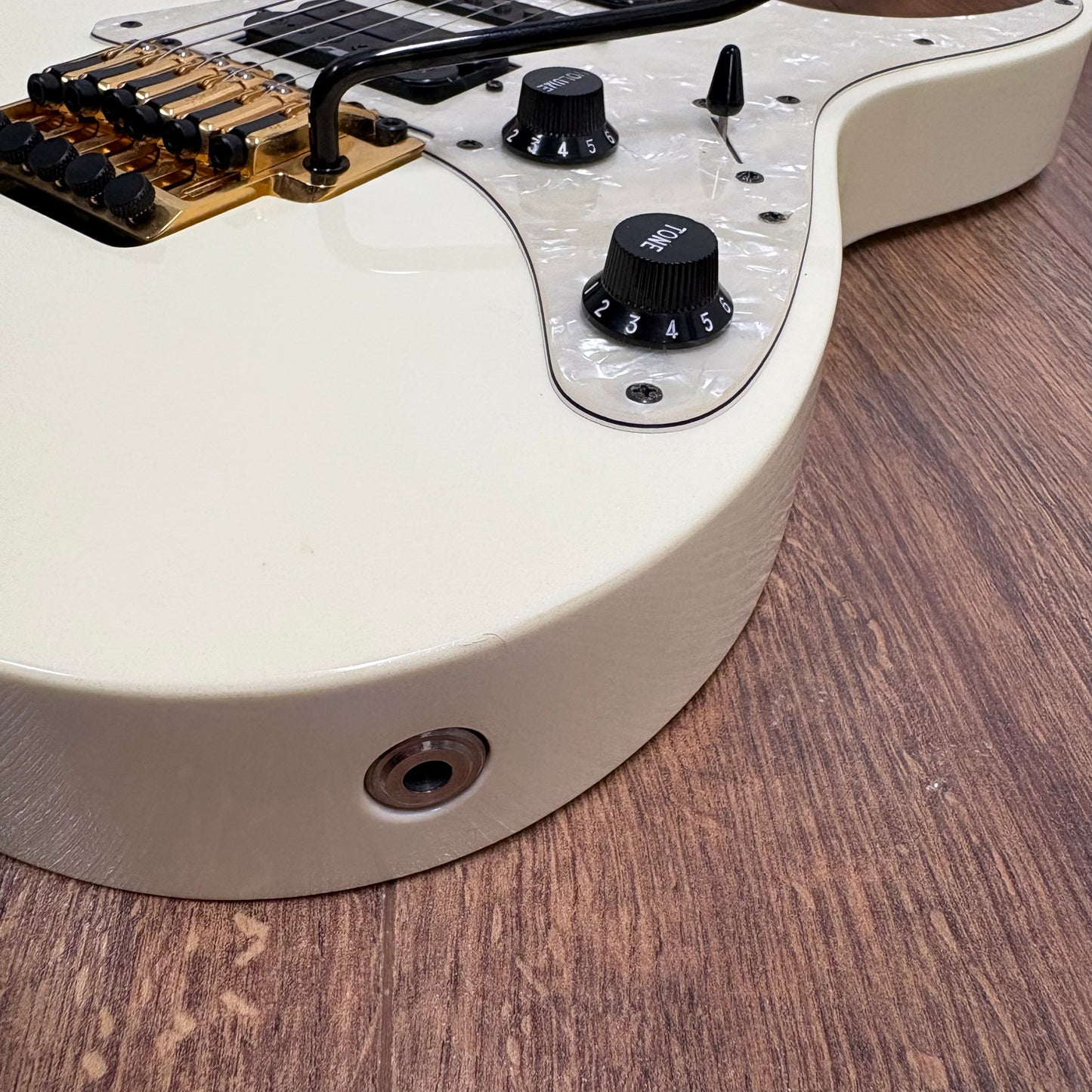 Pre-Owned Ibanez Prestige RG1550GX - White Metallic - 2003