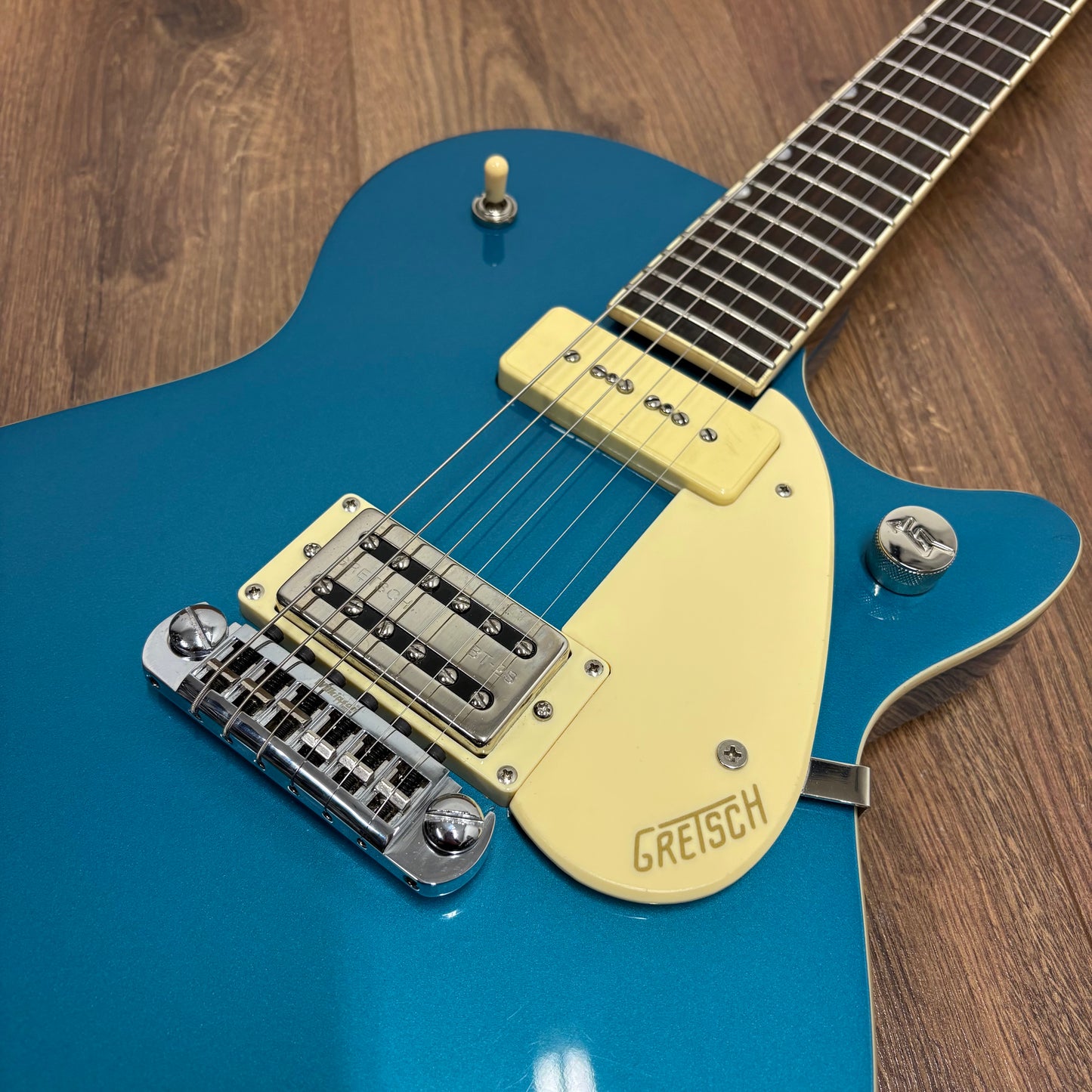 Pre-Owned Gretsch G2215-P90 Streamliner Junior Jet Club - Ocean Turquoise