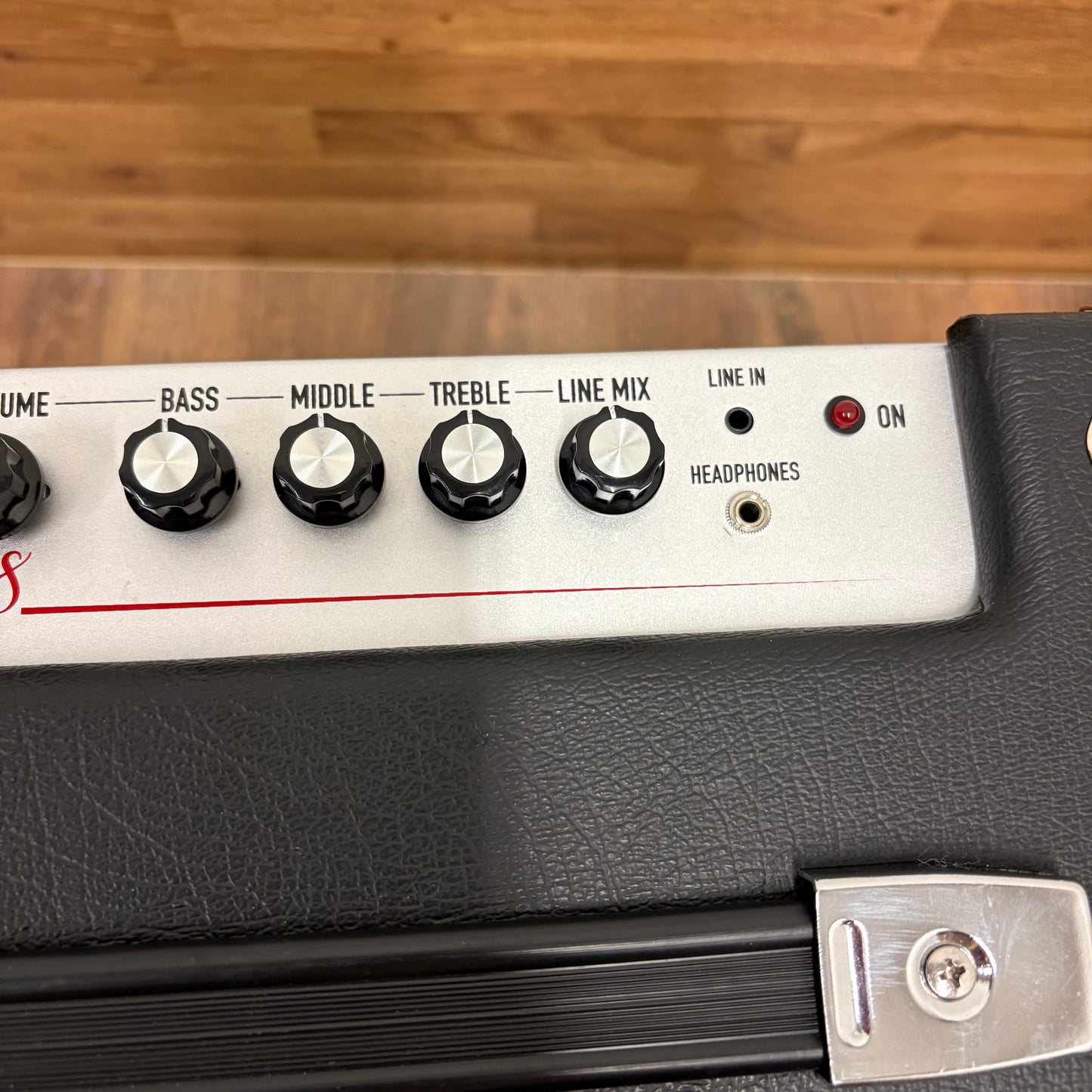 Pre-Owned Ashdown Studio 8 30w Bass Combo Amp