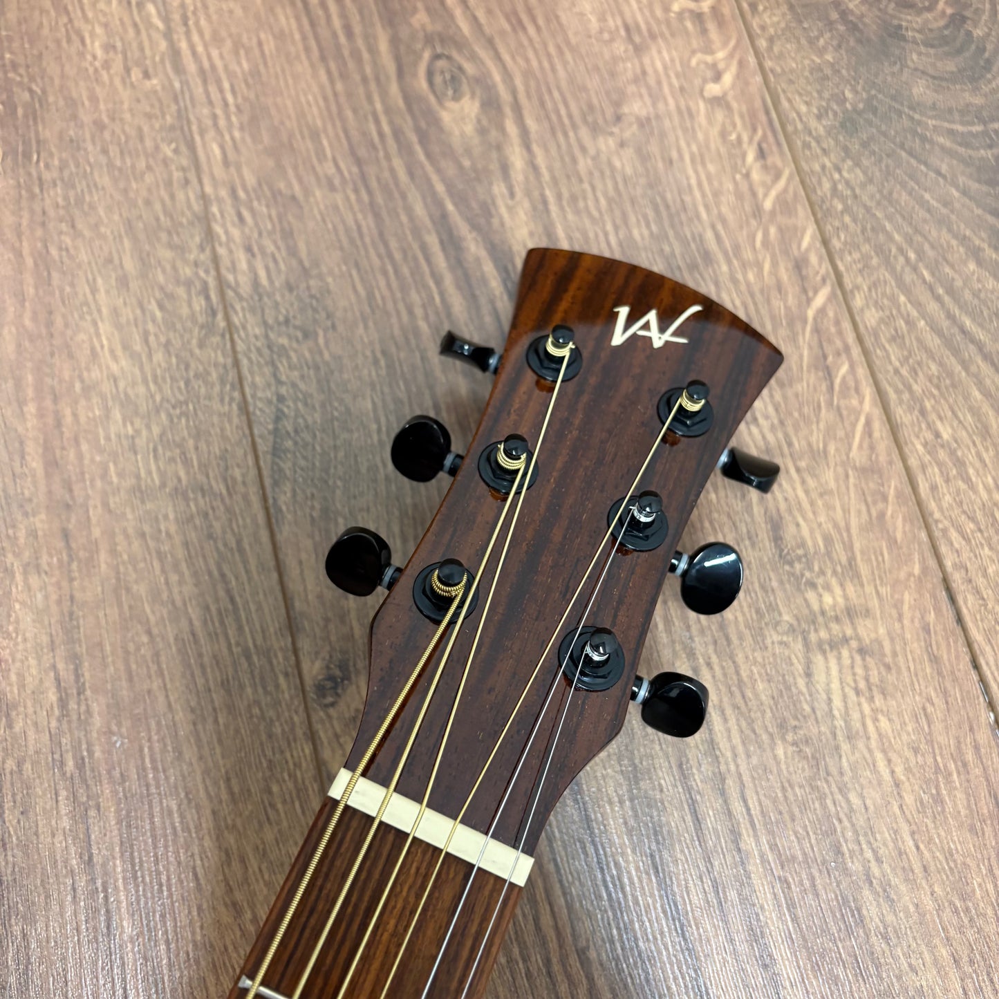 Pre-Owned Andrew White Guitars Cybele 1010 Acoustic - Natural
