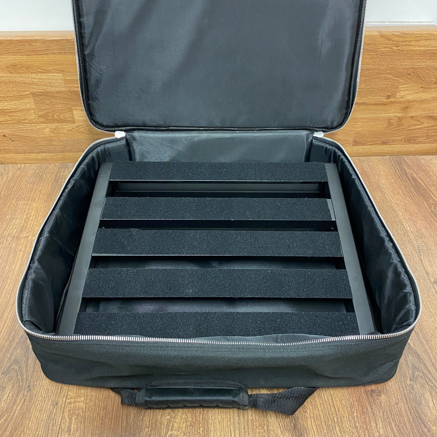 Pre-Owned Pedaltrain Novo 18 Pedalboard w/ Soft Case