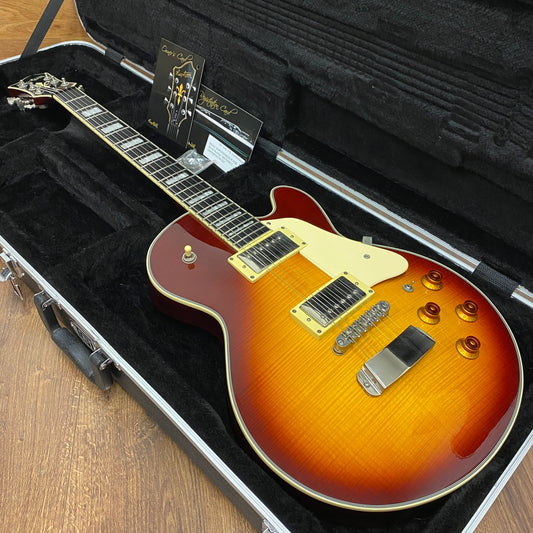 Pre-Owned Hagstrom Super Swede w/ TGI Hard Case - Vintage Sunburst