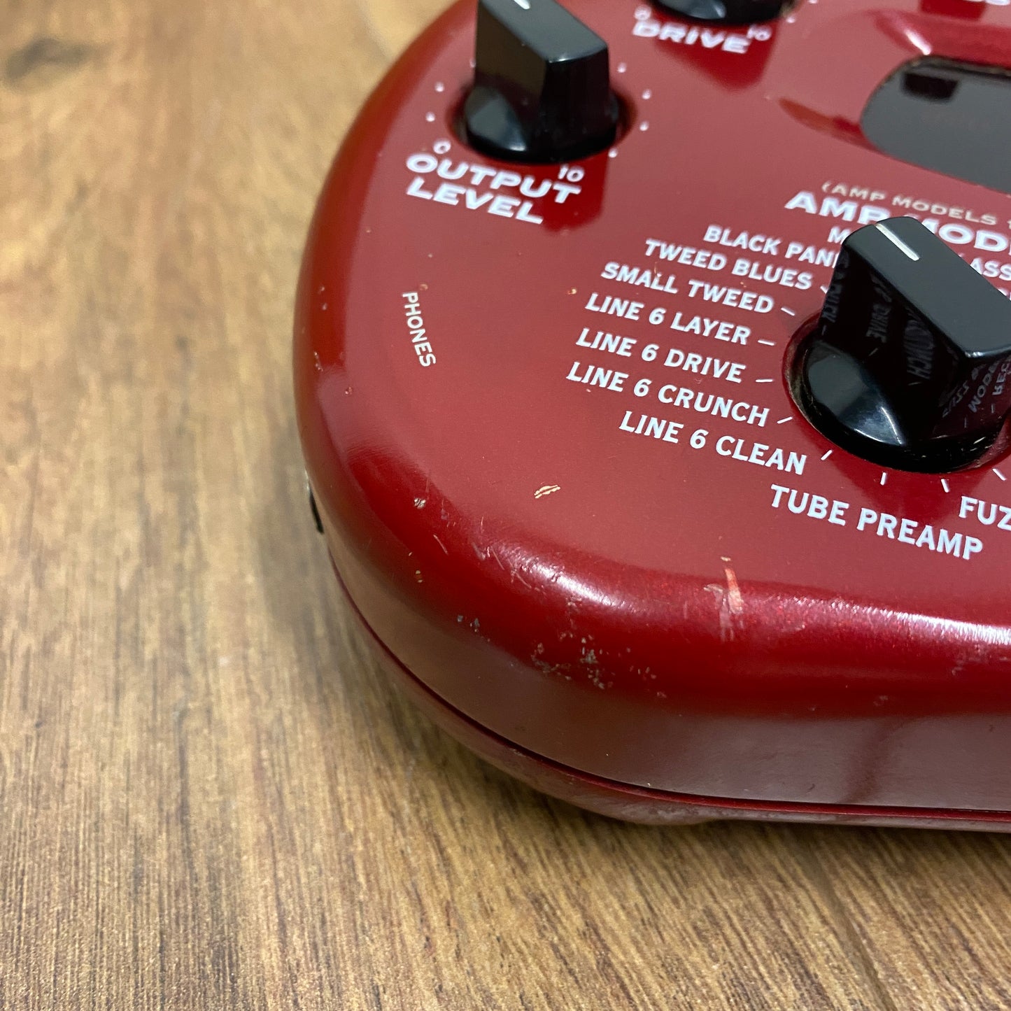 Pre-Owned Line 6 Pod 2.0 Multi-Effect & Amp Modeler