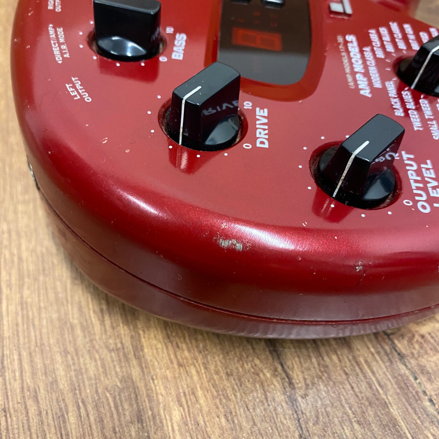 Pre-Owned Line 6 Pod 2.0 Multi-Effect & Amp Modeler