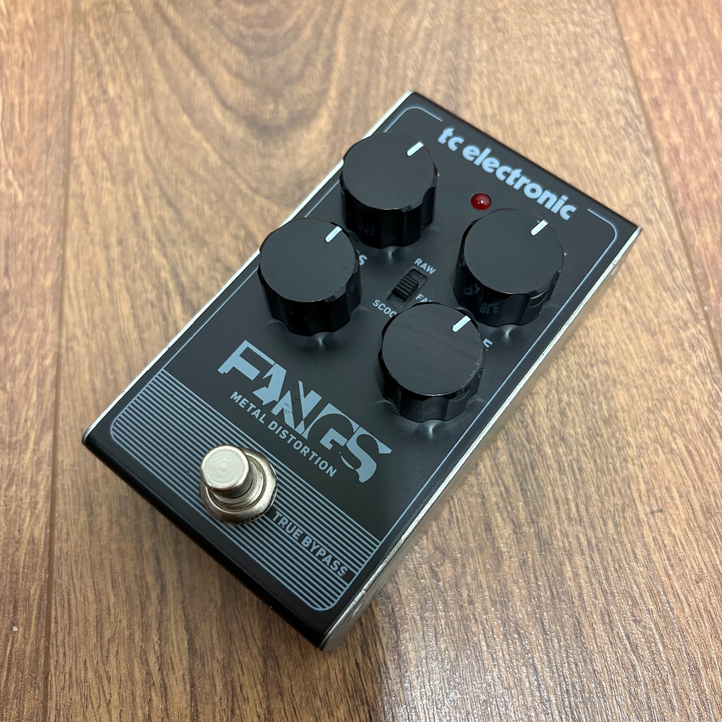 Pre-Owned TC Electronic Fangs Metal Distortion Pedal