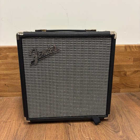 Pre-Owned Fender Rumble 15 Bass Practice Amp