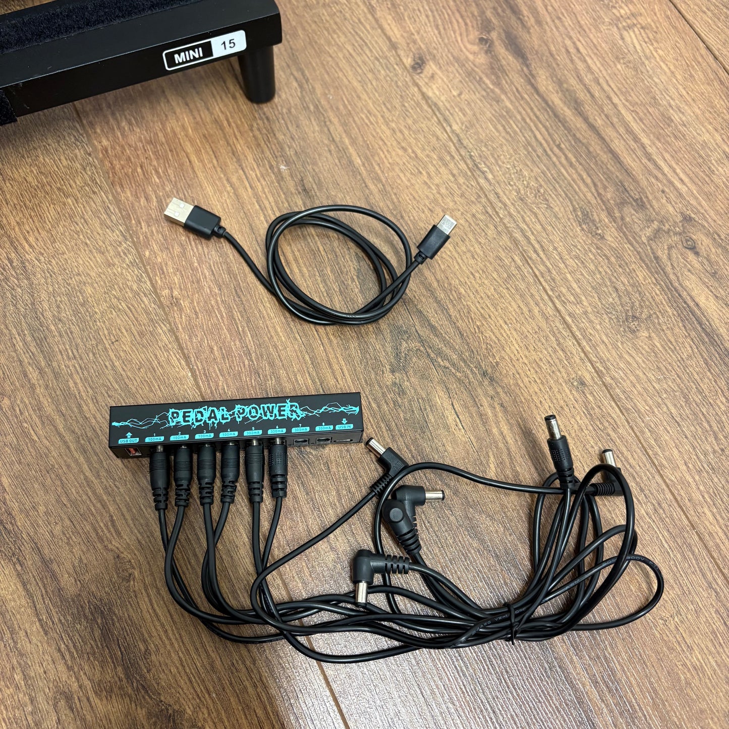 Pre-Owned Strich Pedeal Board w/ USB Power Supply