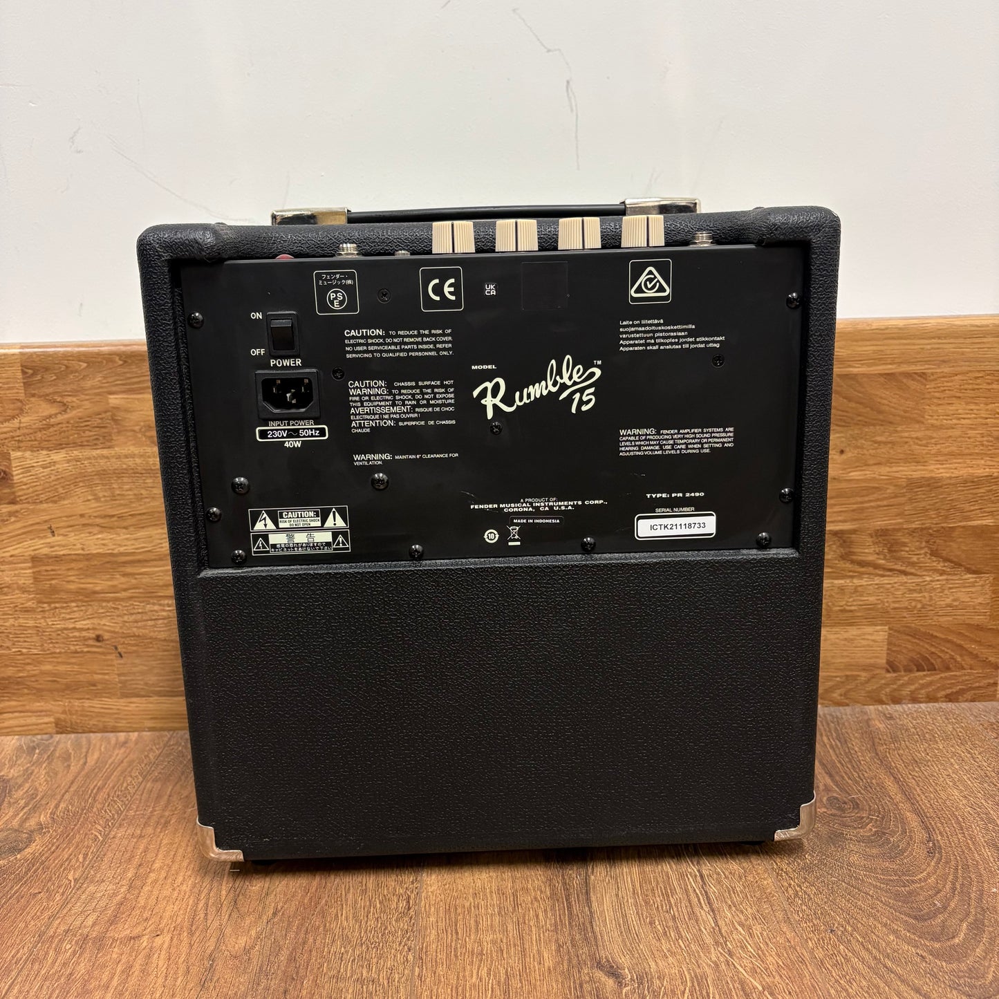 Pre-Owned Fender Rumble 15 Bass Practice Amp