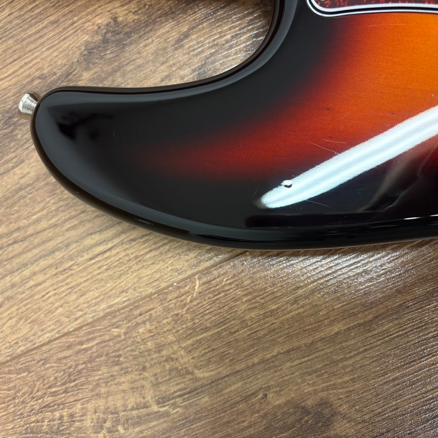 Pre-Owned Eko VPJ-280V Bass Guitar - Sunburst