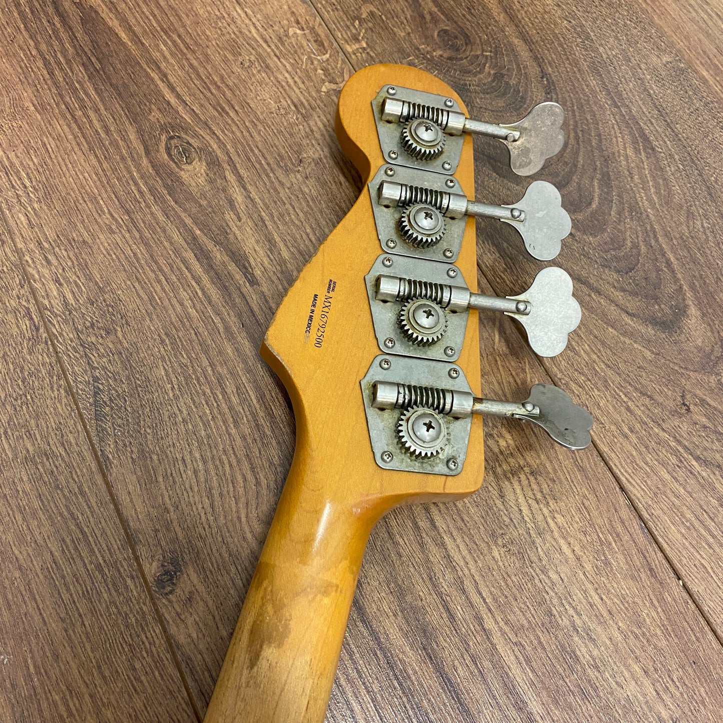 Pre-Owned Fender Flea Jazz Bass - Roadworn Shell Pink