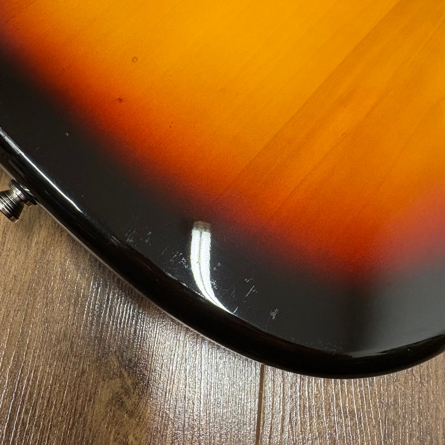 Pre-Owned Eko VPJ-280V Bass Guitar - Sunburst