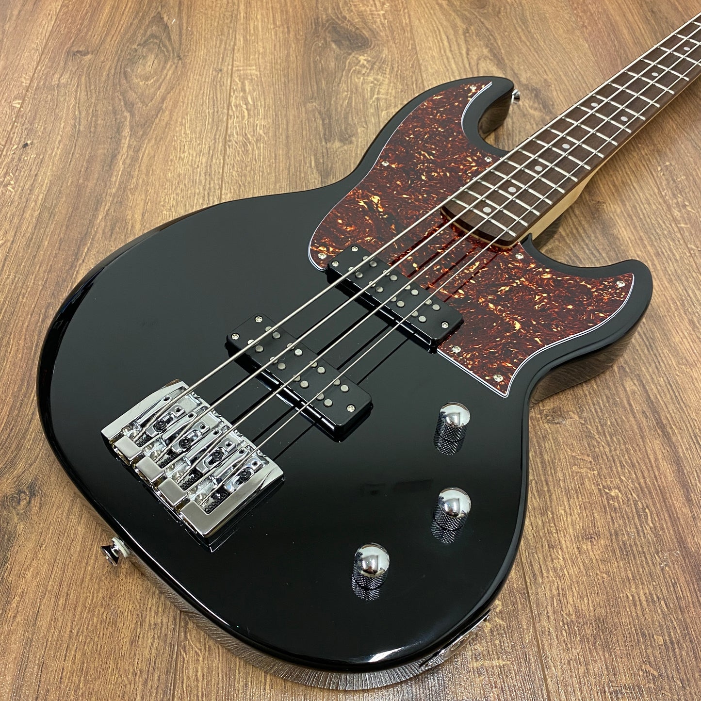 Pre-Owned Shergold Libertine Standard SBL15 Bass - Solid Black