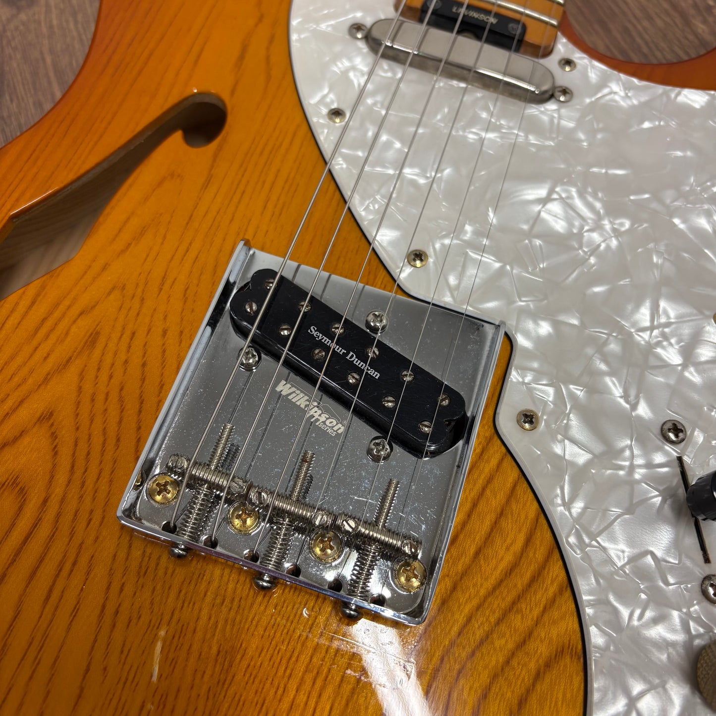 Pre-Owned Levinson Blade Delta Thinline Telecaster MIJ - Honeyburst - 1990's