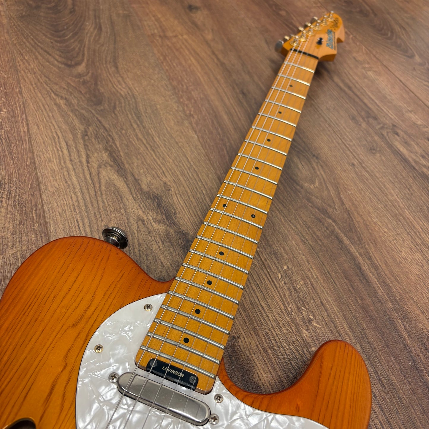 Pre-Owned Levinson Blade Delta Thinline Telecaster MIJ - Honeyburst - 1990's
