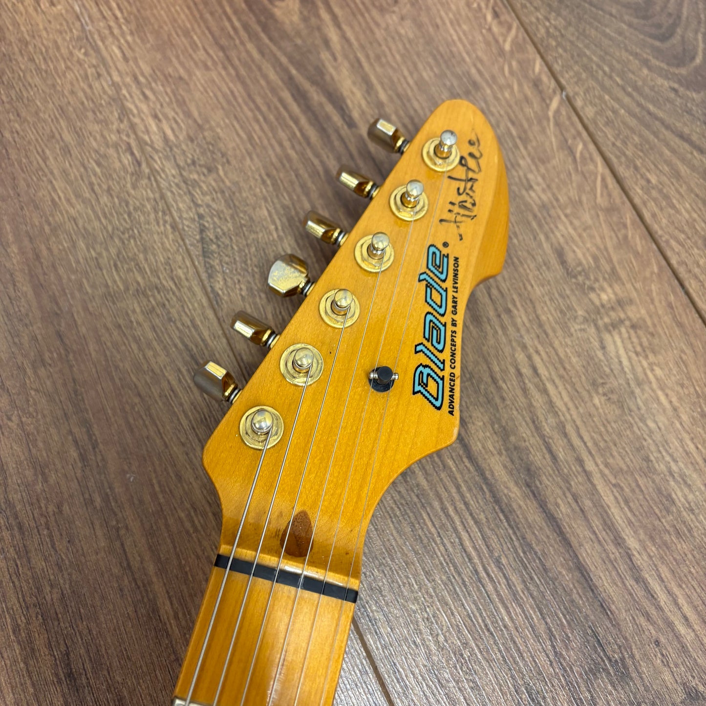 Pre-Owned Levinson Blade Delta Thinline Telecaster MIJ - Honeyburst - 1990's