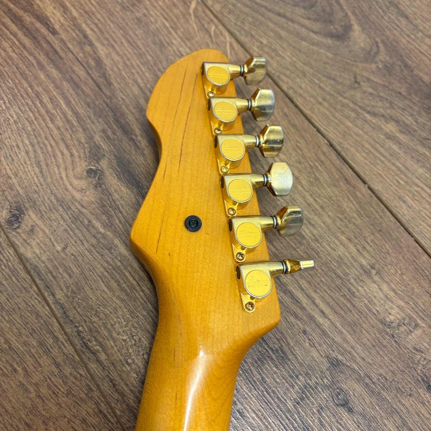 Pre-Owned Levinson Blade Delta Thinline Telecaster MIJ - Honeyburst - 1990's