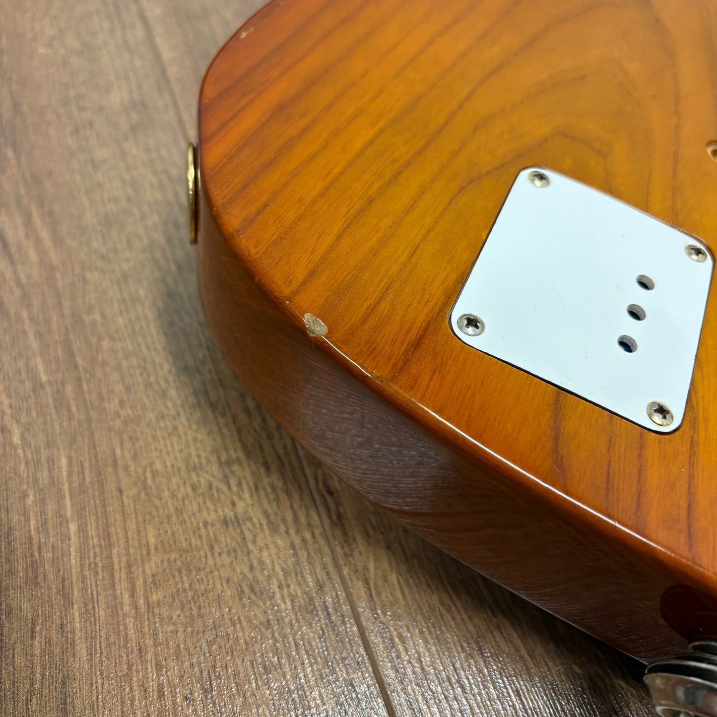 Pre-Owned Levinson Blade Delta Thinline Telecaster MIJ - Honeyburst - 1990's