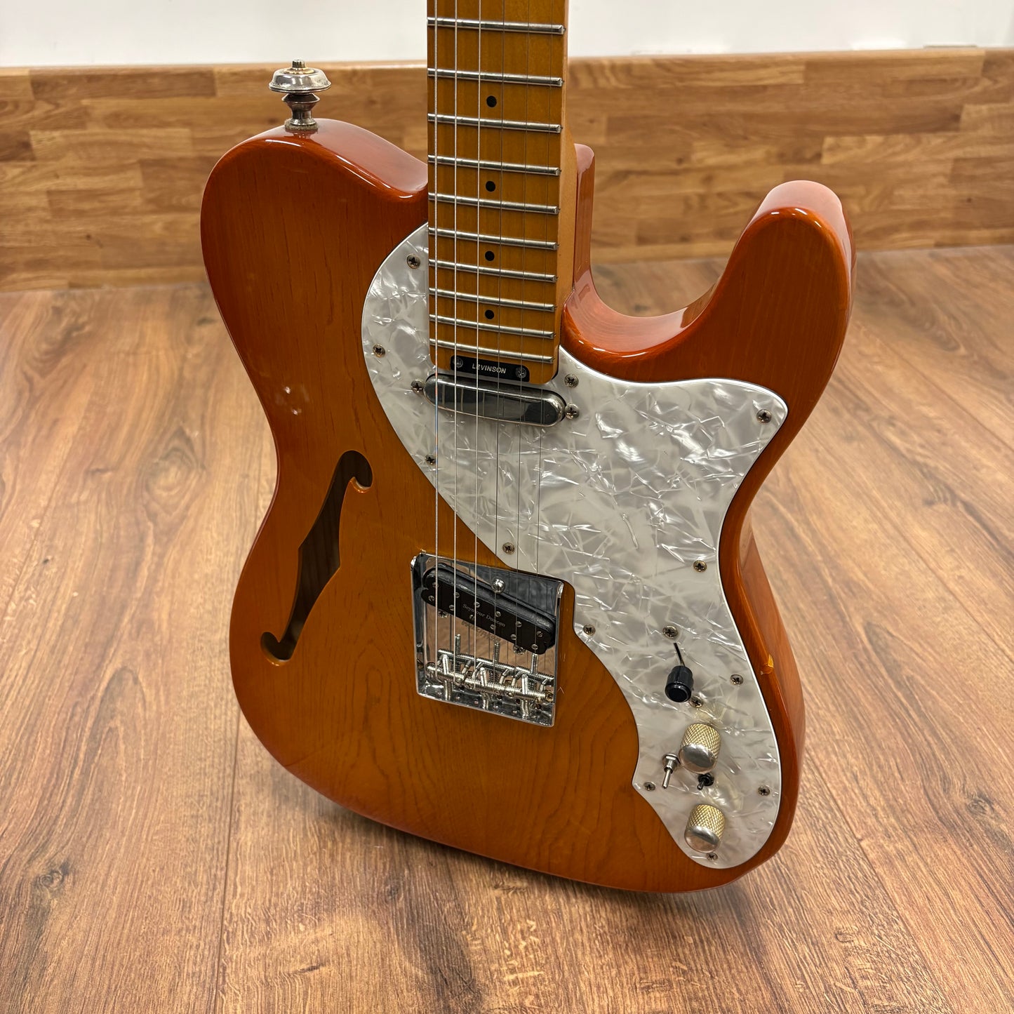 Pre-Owned Levinson Blade Delta Thinline Telecaster MIJ - Honeyburst - 1990's
