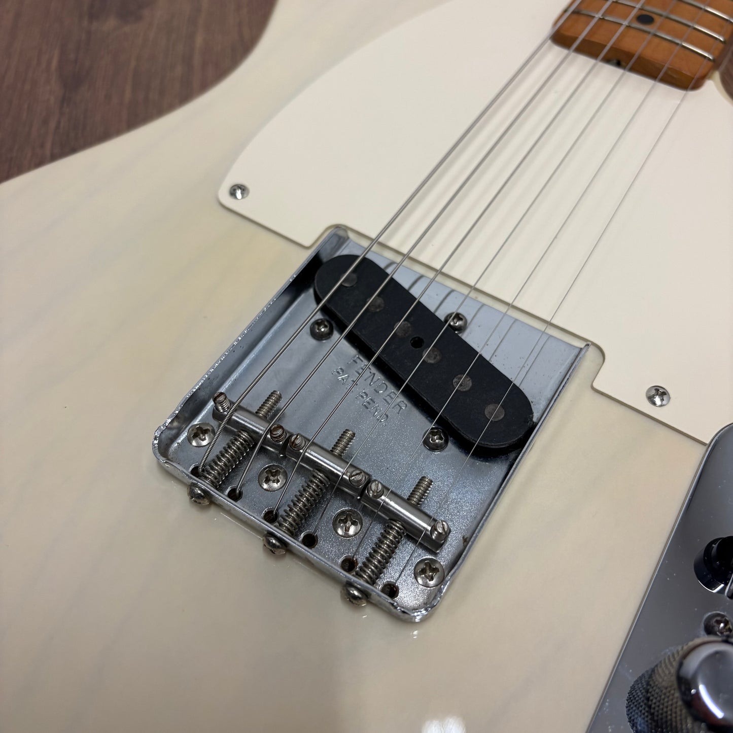 Pre-Owned Fender Classic Series '50s Esquire - White Blonde - 2009