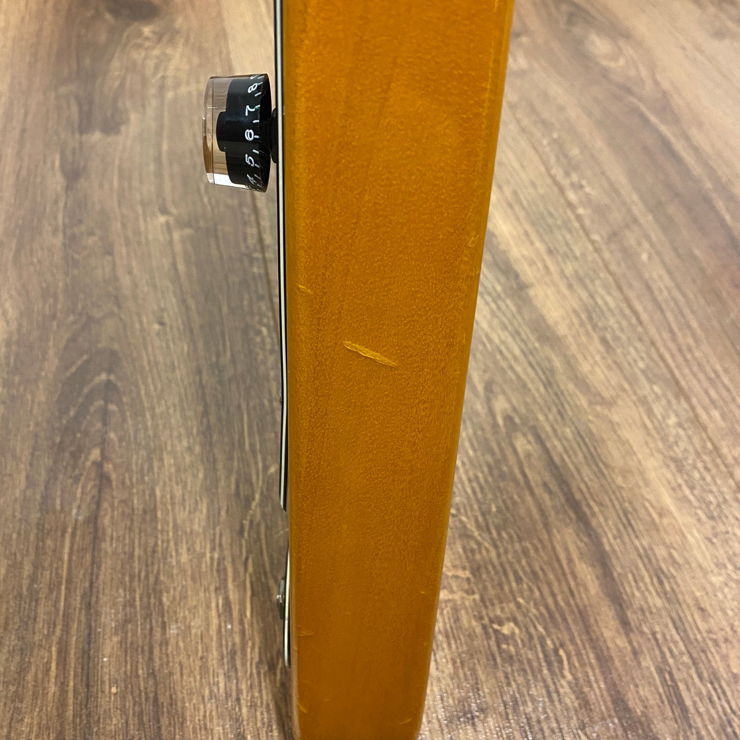 Pre-Owned Tokai '58 Flying V - Natural