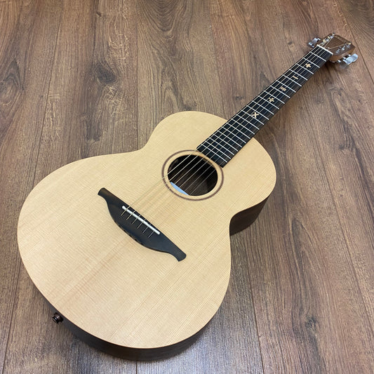 Pre-Owned Lowden Sheeran Tour Edition Signature Electro-Acoustic - Natural