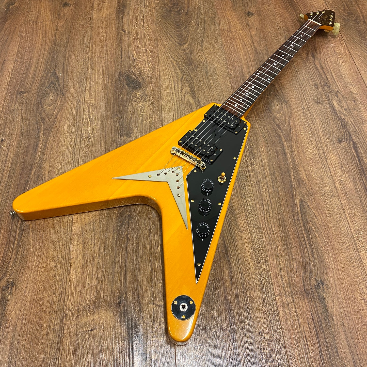 Pre-Owned Tokai '58 Flying V - Natural