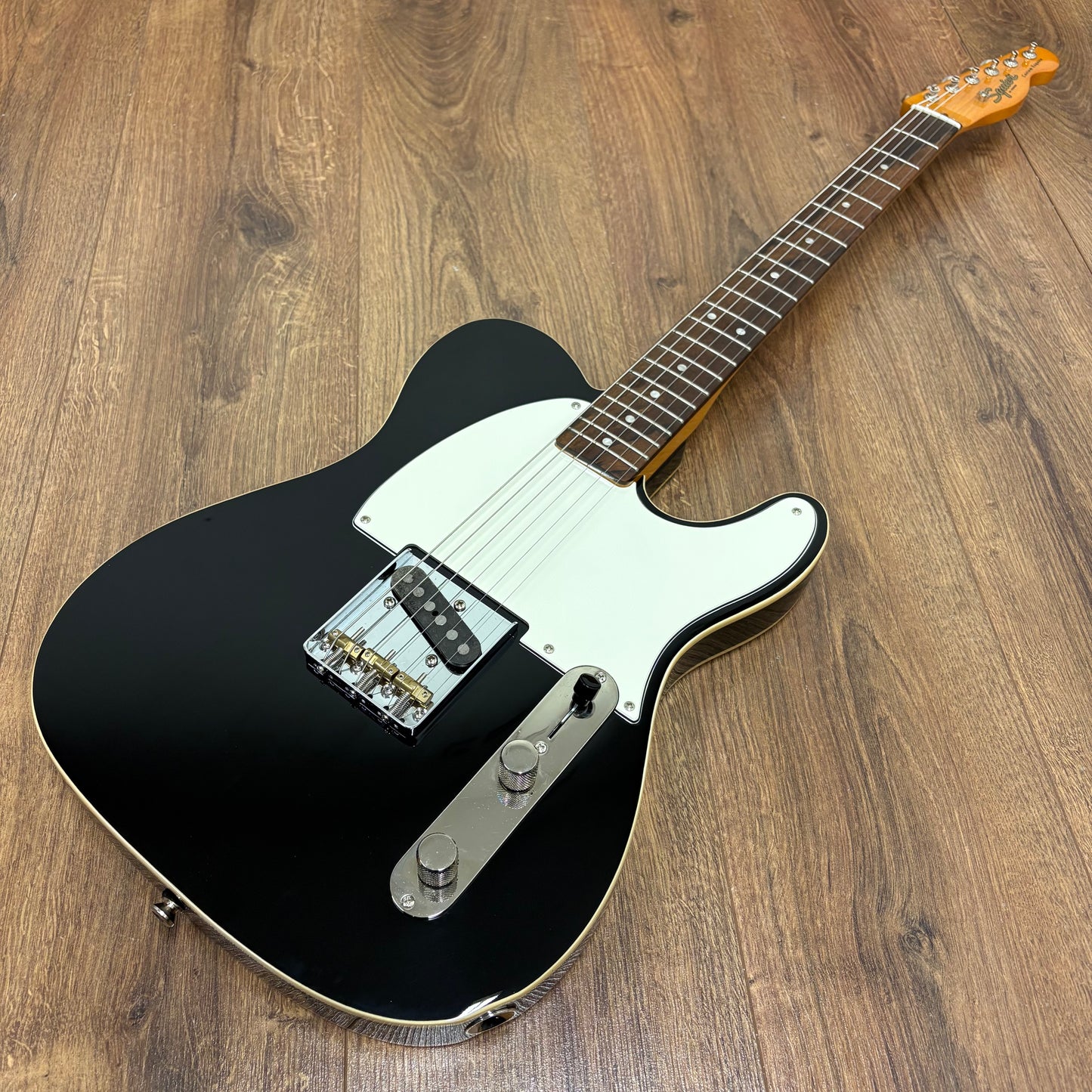Pre-Owned Squier FSR Classic Vibe '60s Custom Esquire - Black - Upgraded