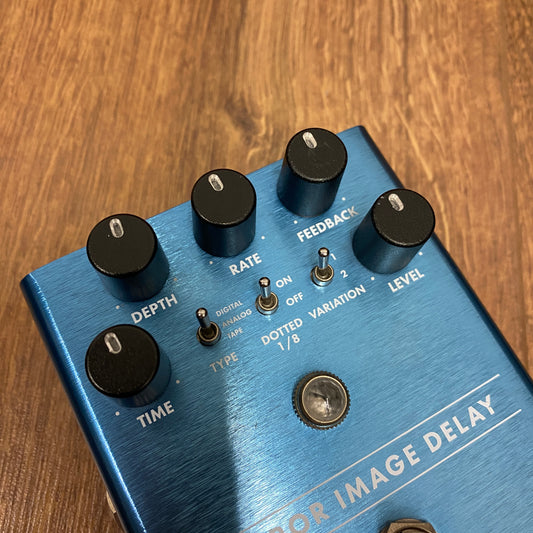 Pre-Owned Fender Mirror Image Delay Pedal