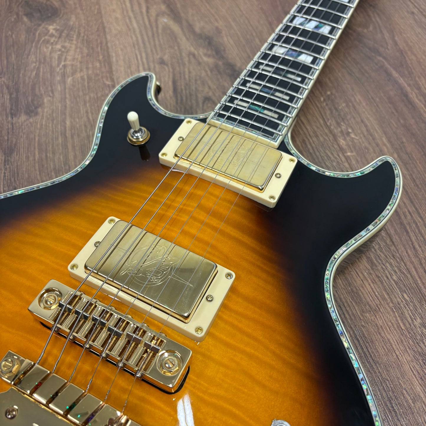 Pre-Owned Ibanez Artist Series AR720FM - Vintage Burst