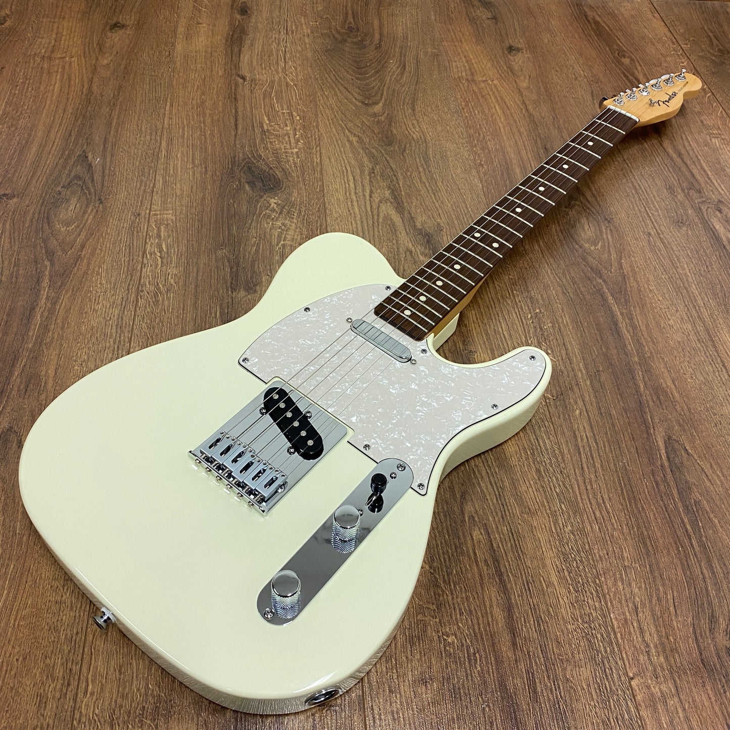 Pre-Owned Fender Standard Telecaster - Olympic White - 2025