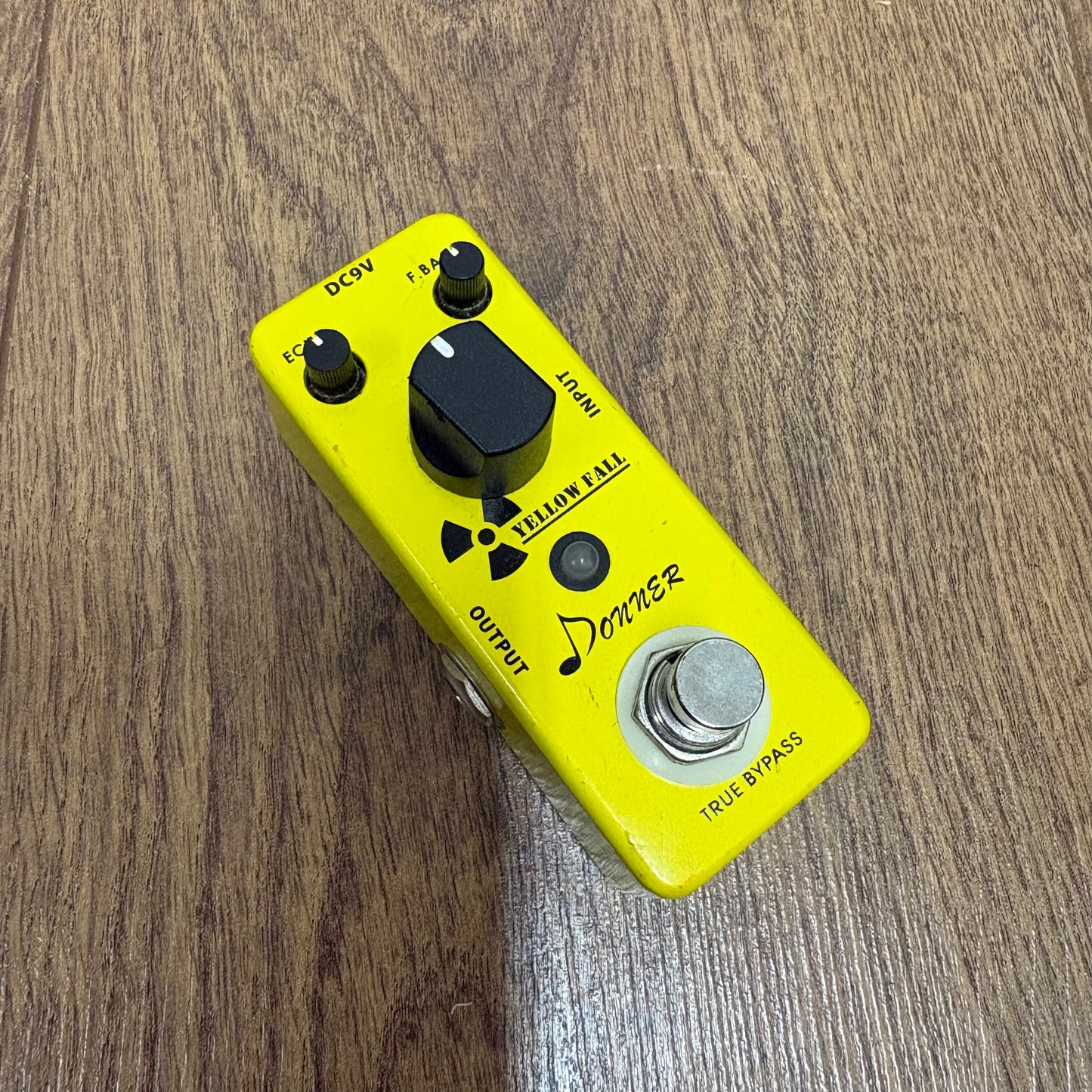 Pre-Owned Donner Yellow Fall Delay
