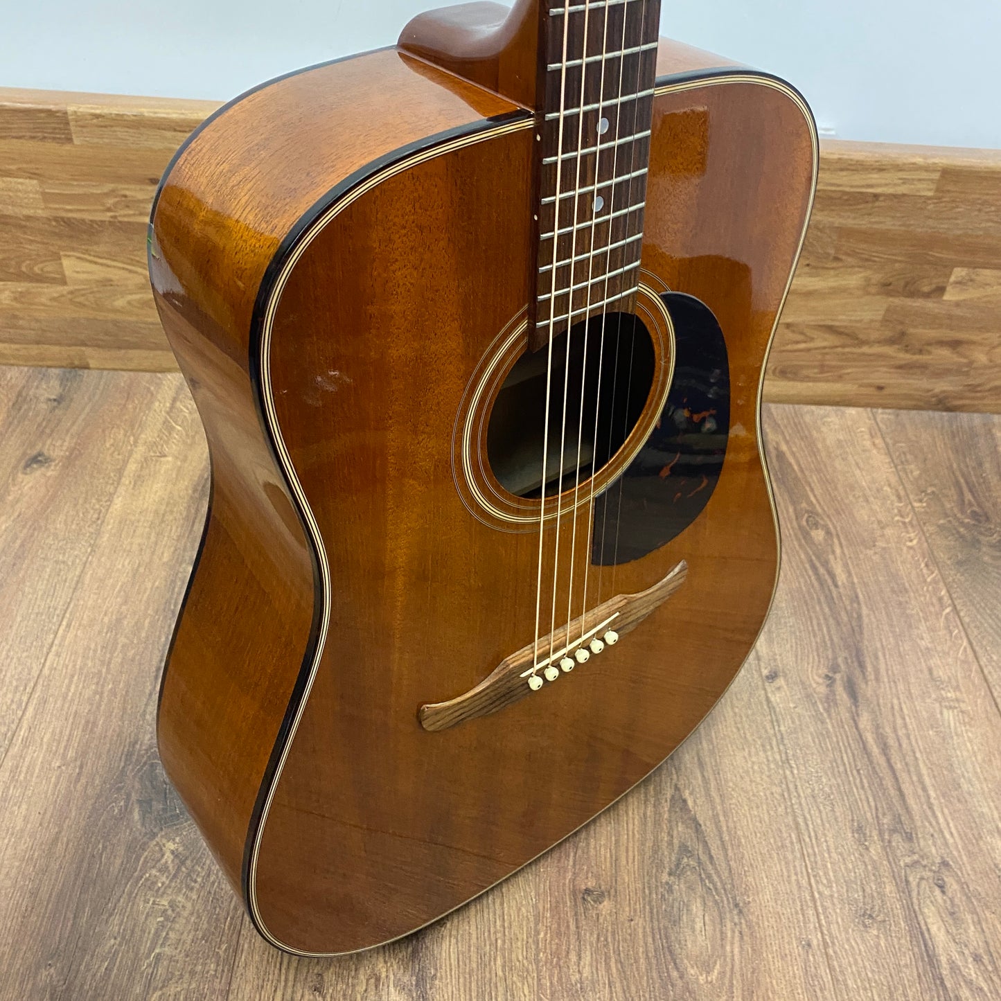 Pre-Owned Fender Newporter - Mahogany - 1981