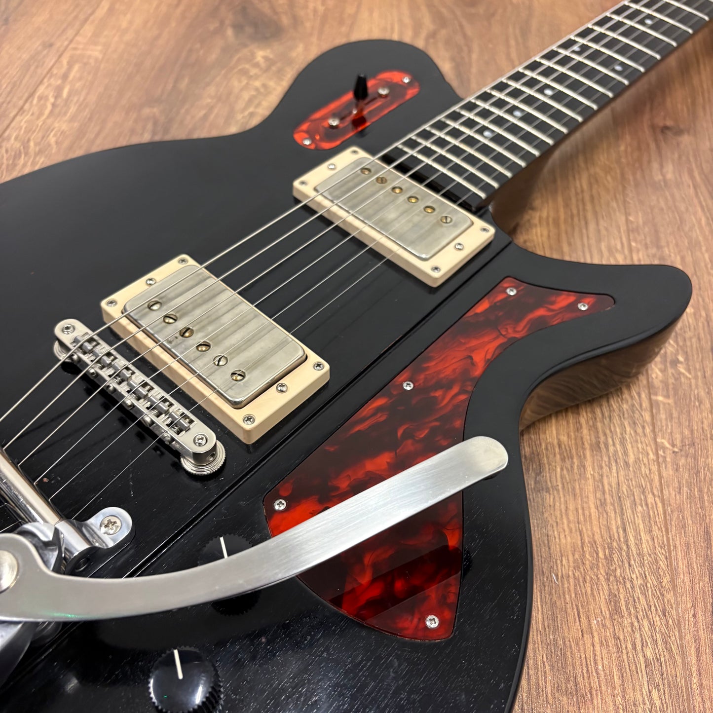 Pre-Owned Eastman Juliet/v B-BK - Antique Black