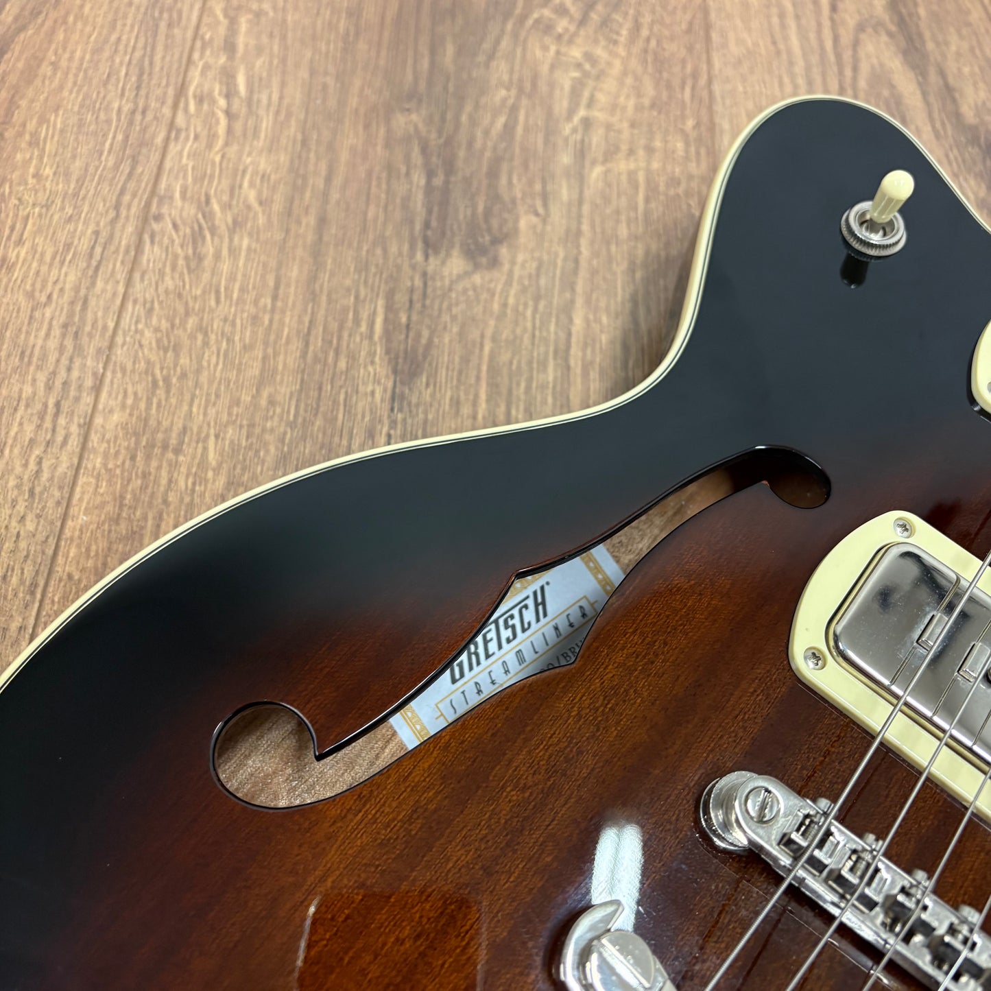 Pre-Owned Gretsch G2655-P90 Streamliner - Claret Burst