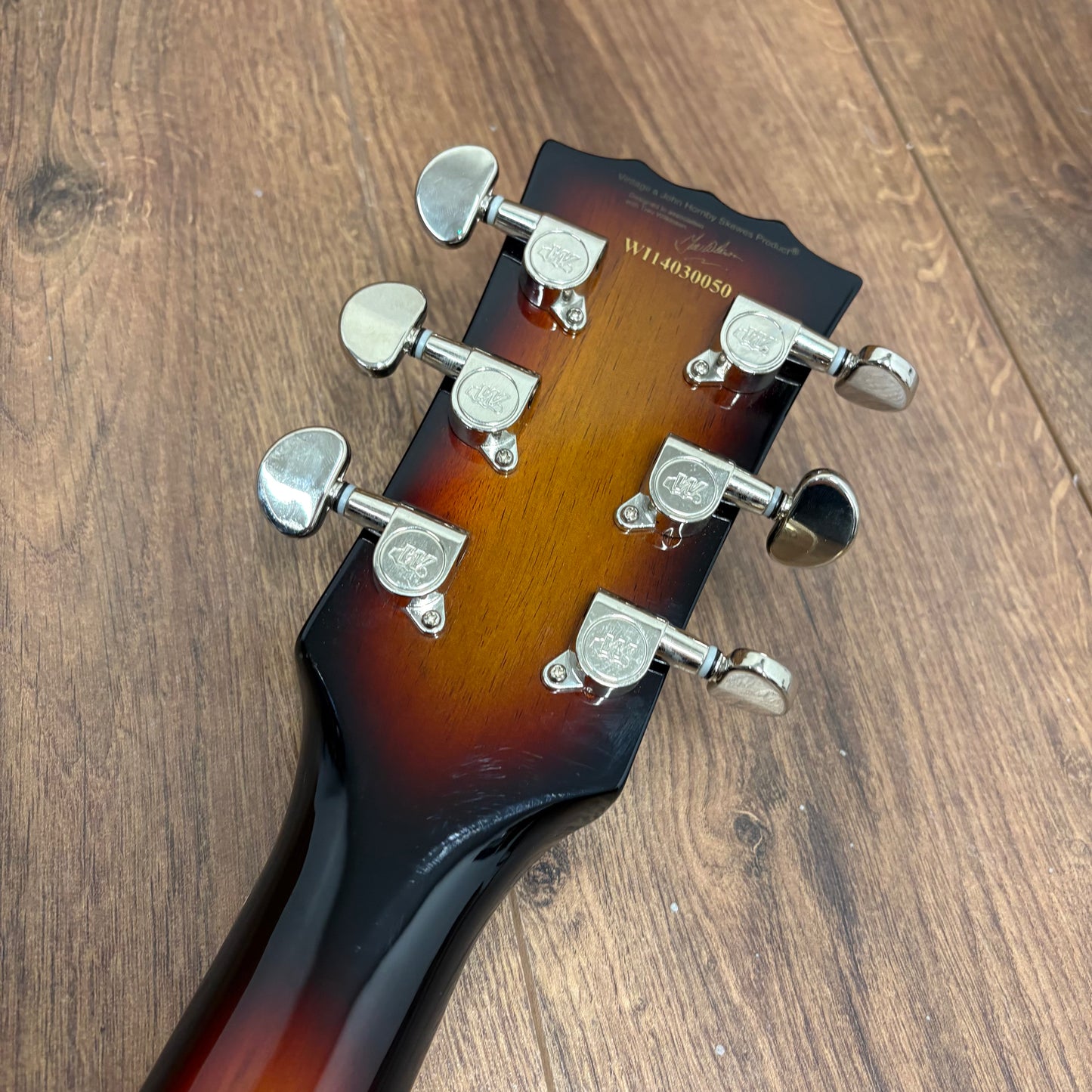 Pre-Owned Vintage VSA590 - Sunburst