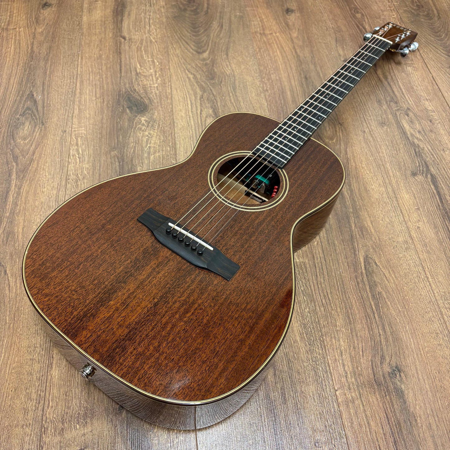 Pre-Owned Auden Marlow Parlour Electro-Acoustic -  Mahogany