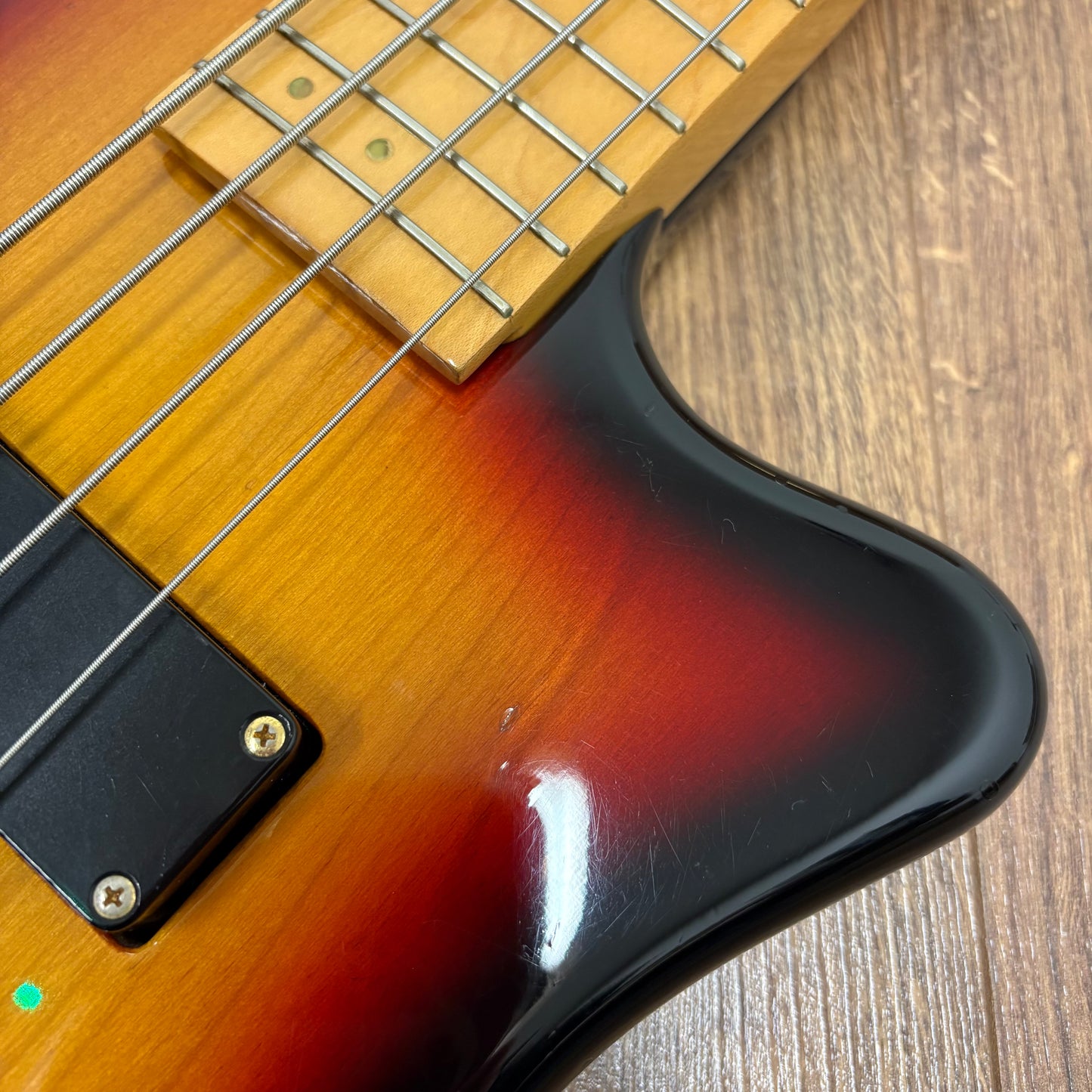 Pre-Owned Edwards Bandit E-T-95BD Tetsuya Bass