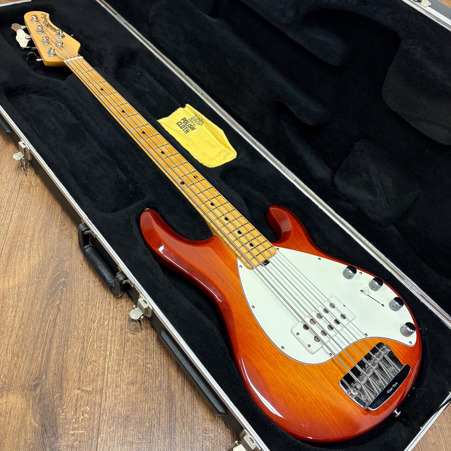 Pre-Owned Ernie Ball Musicman Stingray 5 - Honeyburst - 2005