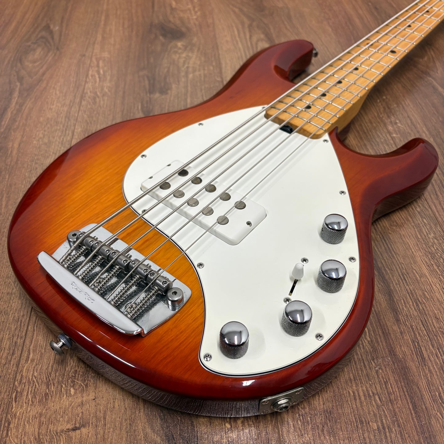 Pre-Owned Ernie Ball Musicman Stingray 5 - Honeyburst - 2005