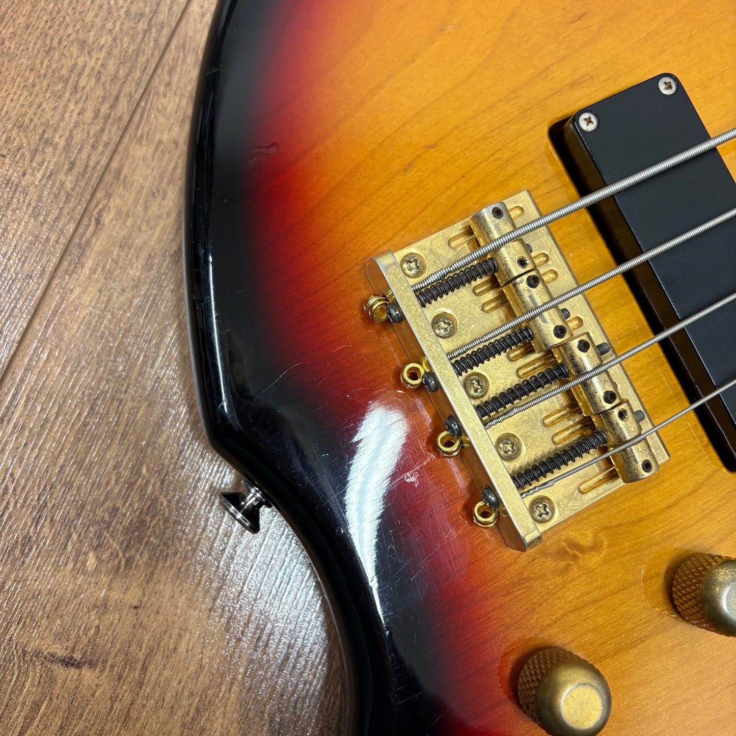 Pre-Owned Edwards Bandit E-T-95BD Tetsuya Bass