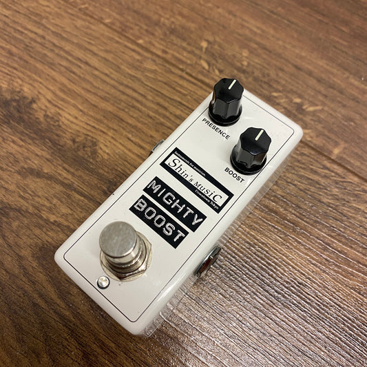 Pre-Owned Shin's Music Mighty Boost Pedal