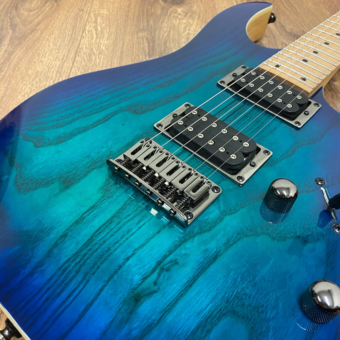 Pre-Owned Ibanez RG42 1AHM-BMT - Blue Moon Burst