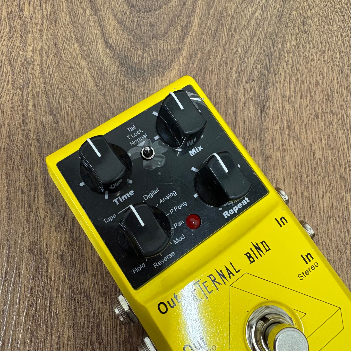 Pre-Owned Donner Eternal Bind Delay Pedal