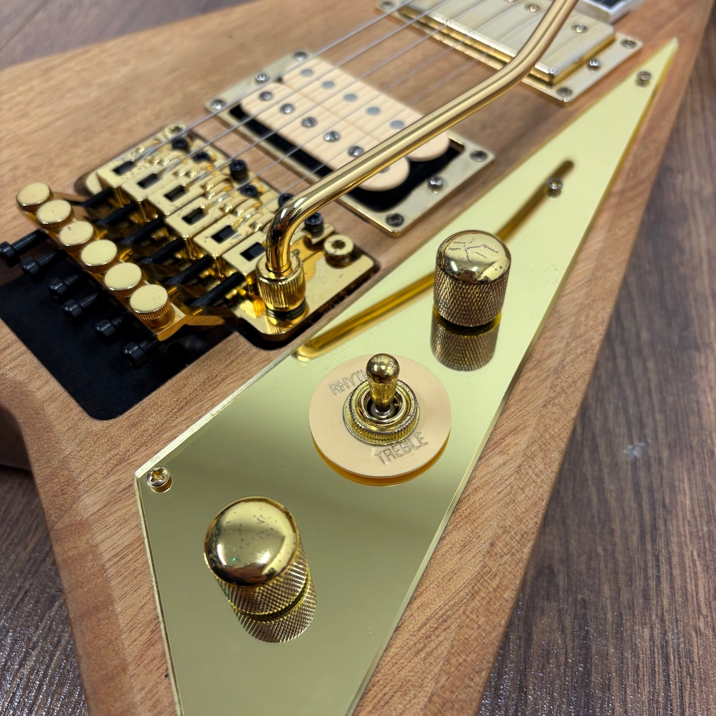 Pre-Owned Jackson JS Series Rhoads MAH JS32 *Upgraded* - Natural